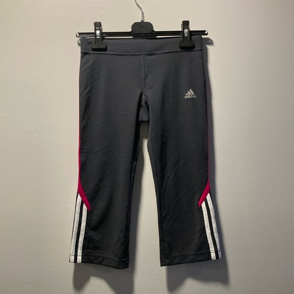 Adidas Charcoal Capri Sport Pant, Youth Sz M - Picture 1 of 5